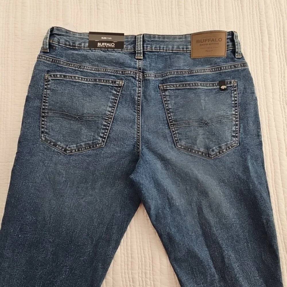 Buffalo David Bitton Ash Jeans Men's 34x30 Med Wash NEW Slim‎ Straight Stretch